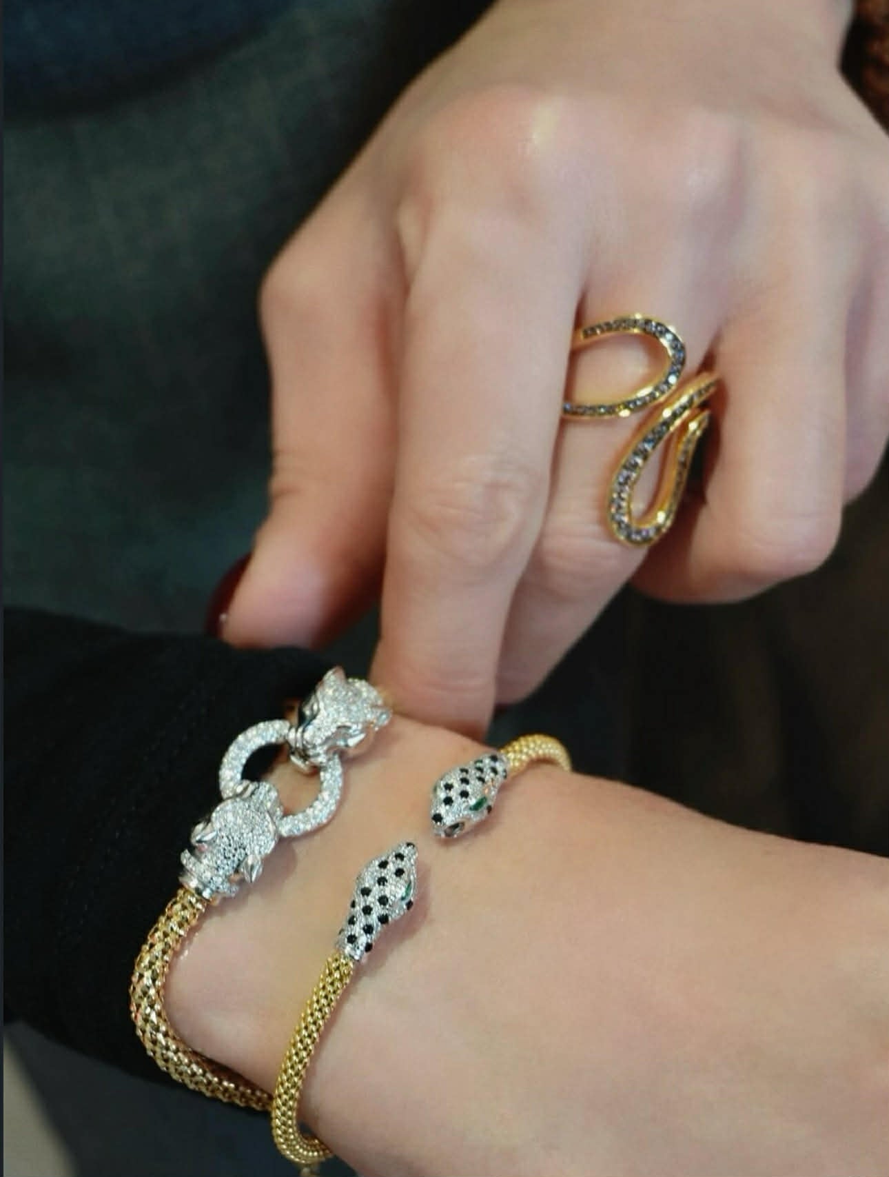 Bracciale bangle animalier in argento dorato e zirconi - Simmi925 - Simmi Gioiellerie - Bracciali