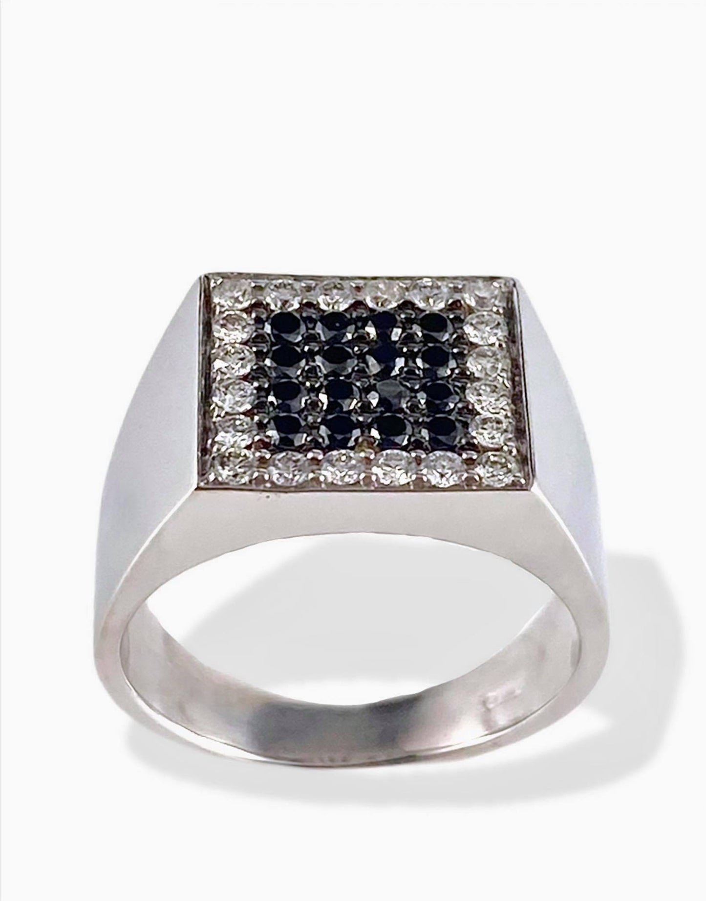 Anello sigillo diamanti carré - Simmi gioiellerie -Anelli