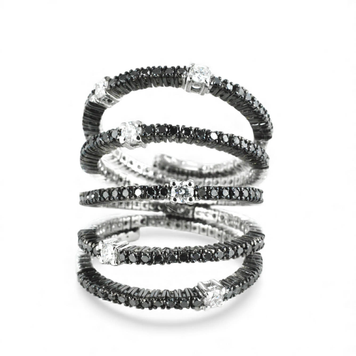 Anello Spirale in Oro Bianco 18 kt con Brillanti e Diamanti Neri – Simmi Gioielli - Simmi Gioiellerie - Anelli