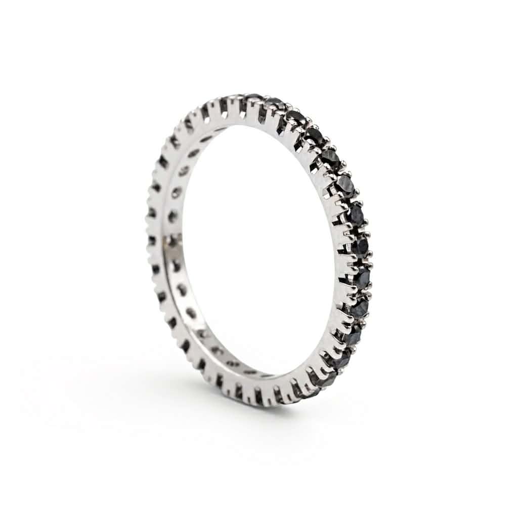 Anello veretta a giro in oro con diamanti neri - Simmi Gioielli - Simmi Gioiellerie - Anelli