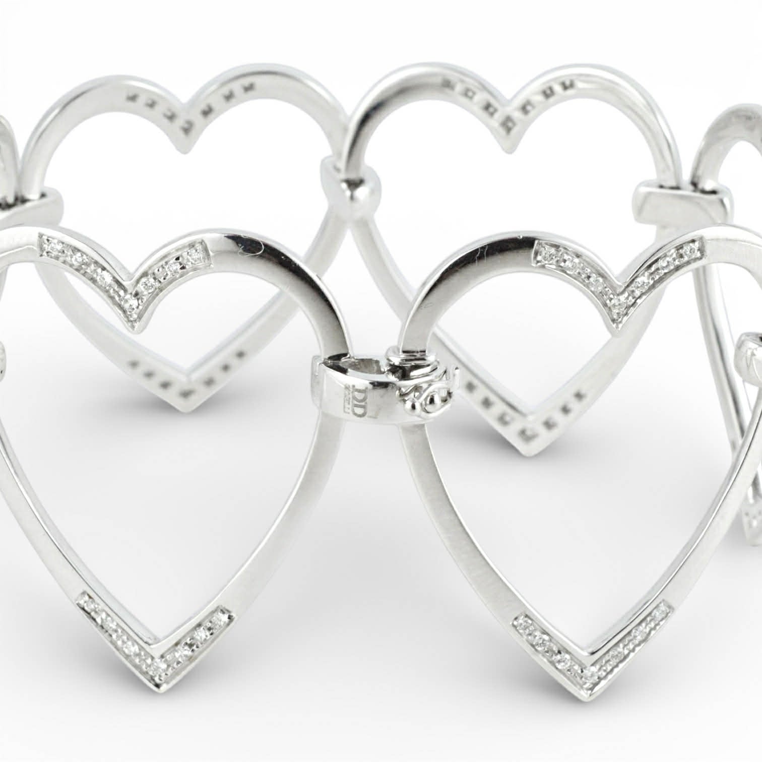 Bracciale in Oro Bianco 18 Carati con Cuori e Diamanti – Davite e Delucchi - Simmi Gioiellerie - Bracciali