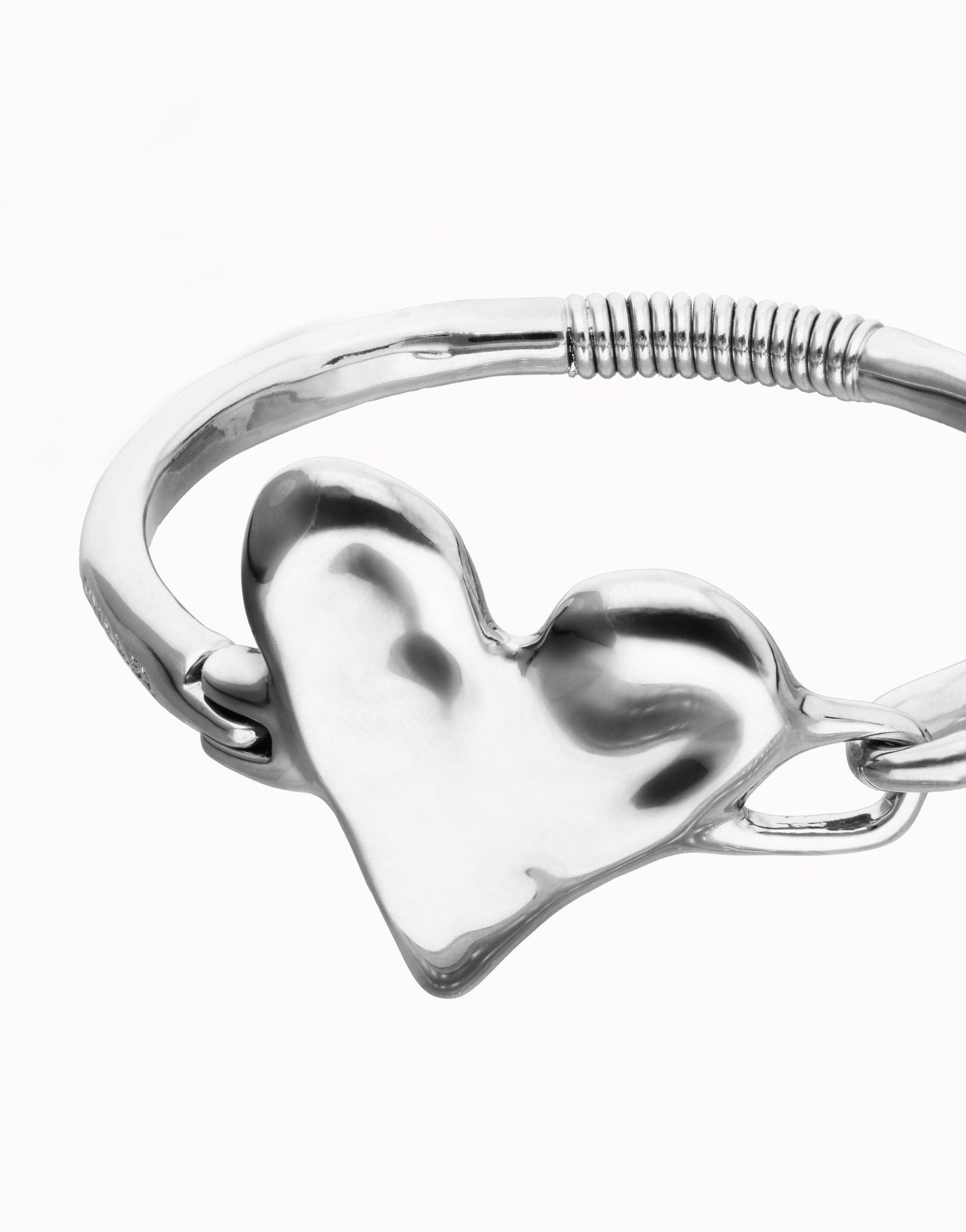 Bracciale semirigido Uno de 50 in argento sterling placcato con dettaglio di cuore - PUL2639 - Simmi Gioiellerie - Bracciali