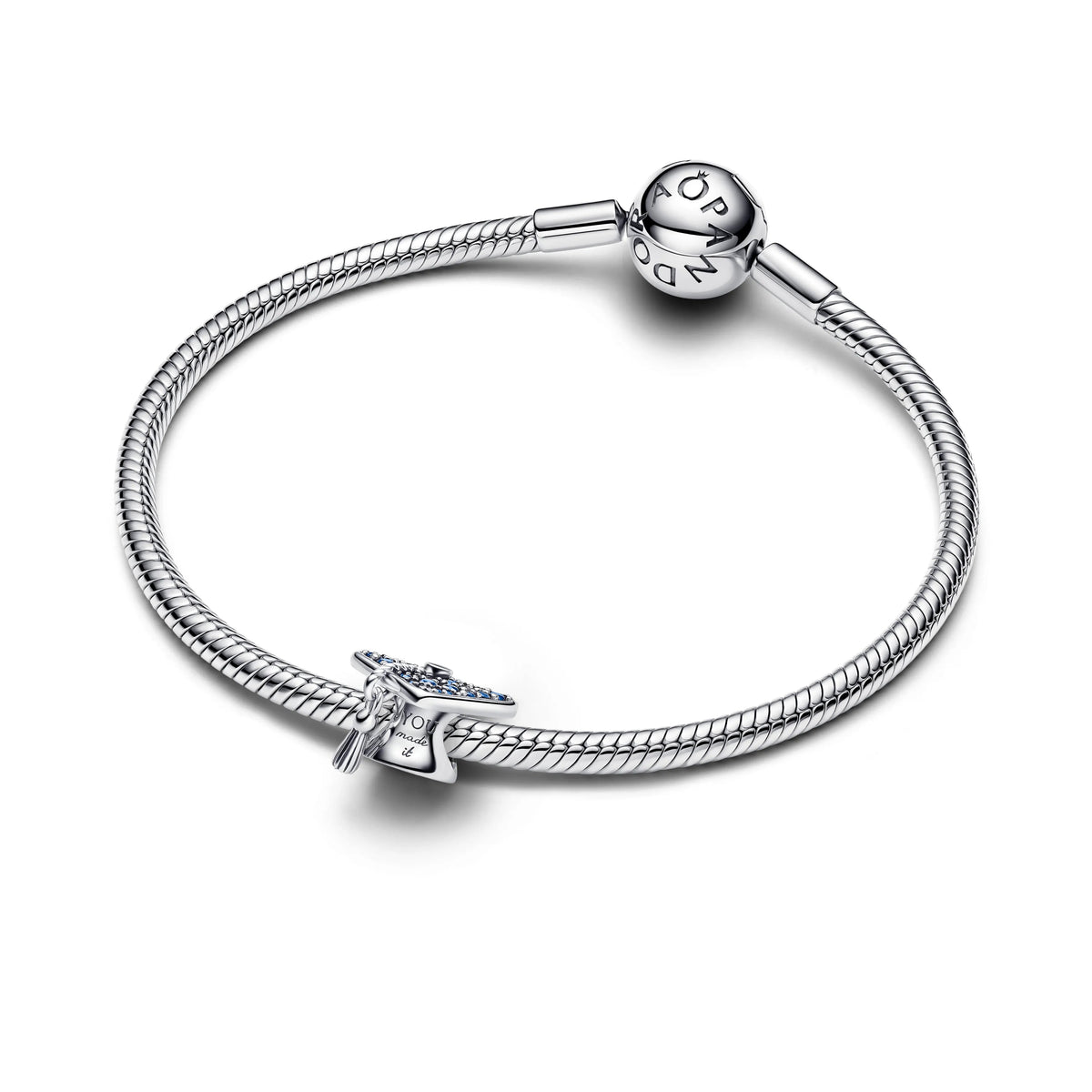 Charm Tocco di laurea in argento sterling con cristallo blu stellare e zirconia cubica trasparente - 794461C01 - Simmi Gioiellerie -Charm