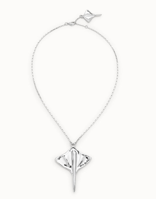 Collana da donna Uno de 50 con ciondolo con catenina corta placcato argento e figura manta gigante - Simmi Gioiellerie - Collane