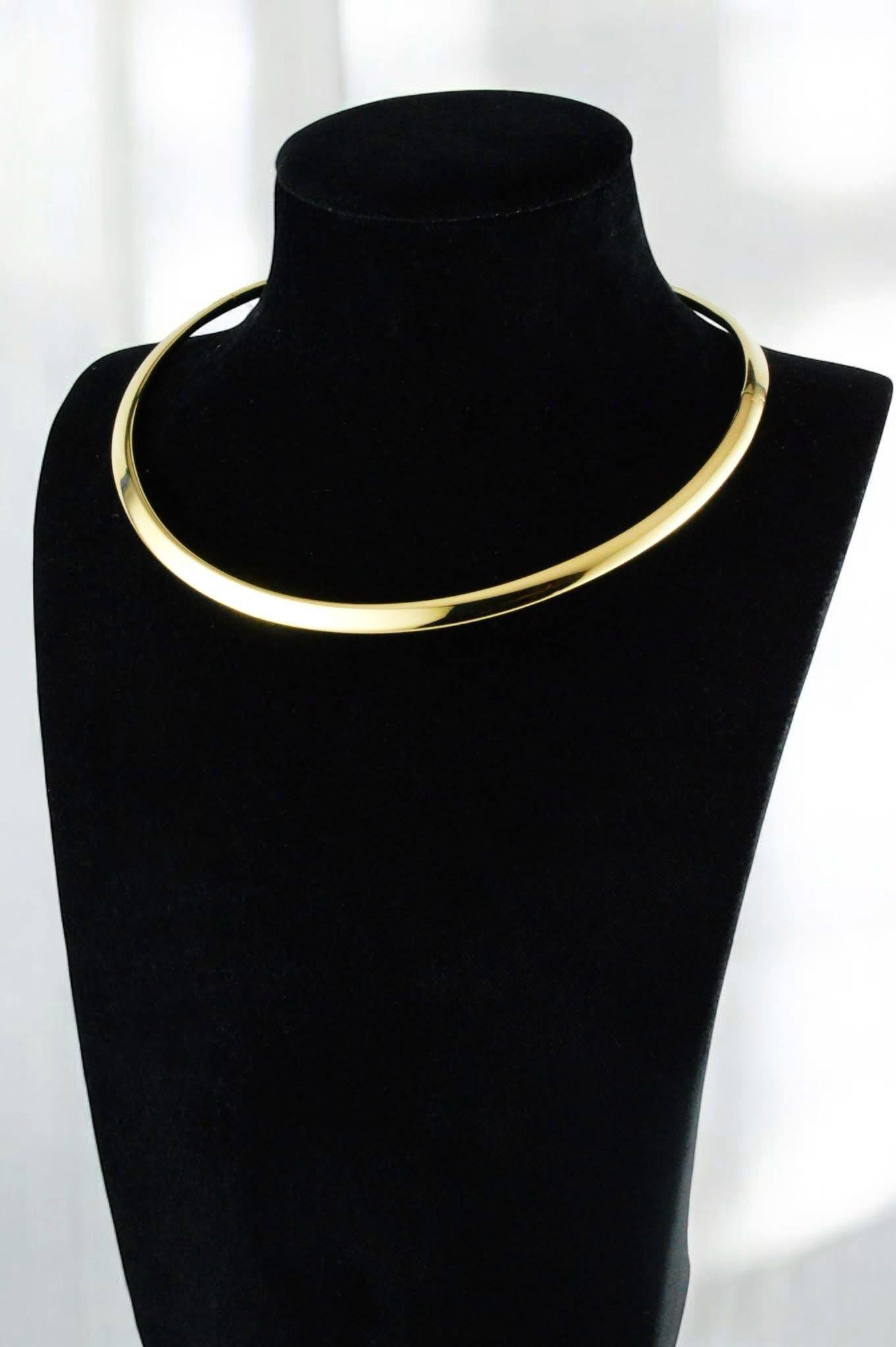 Collana rigida in oro giallo - Simmi Gioielli - Simmi Gioiellerie - Collane