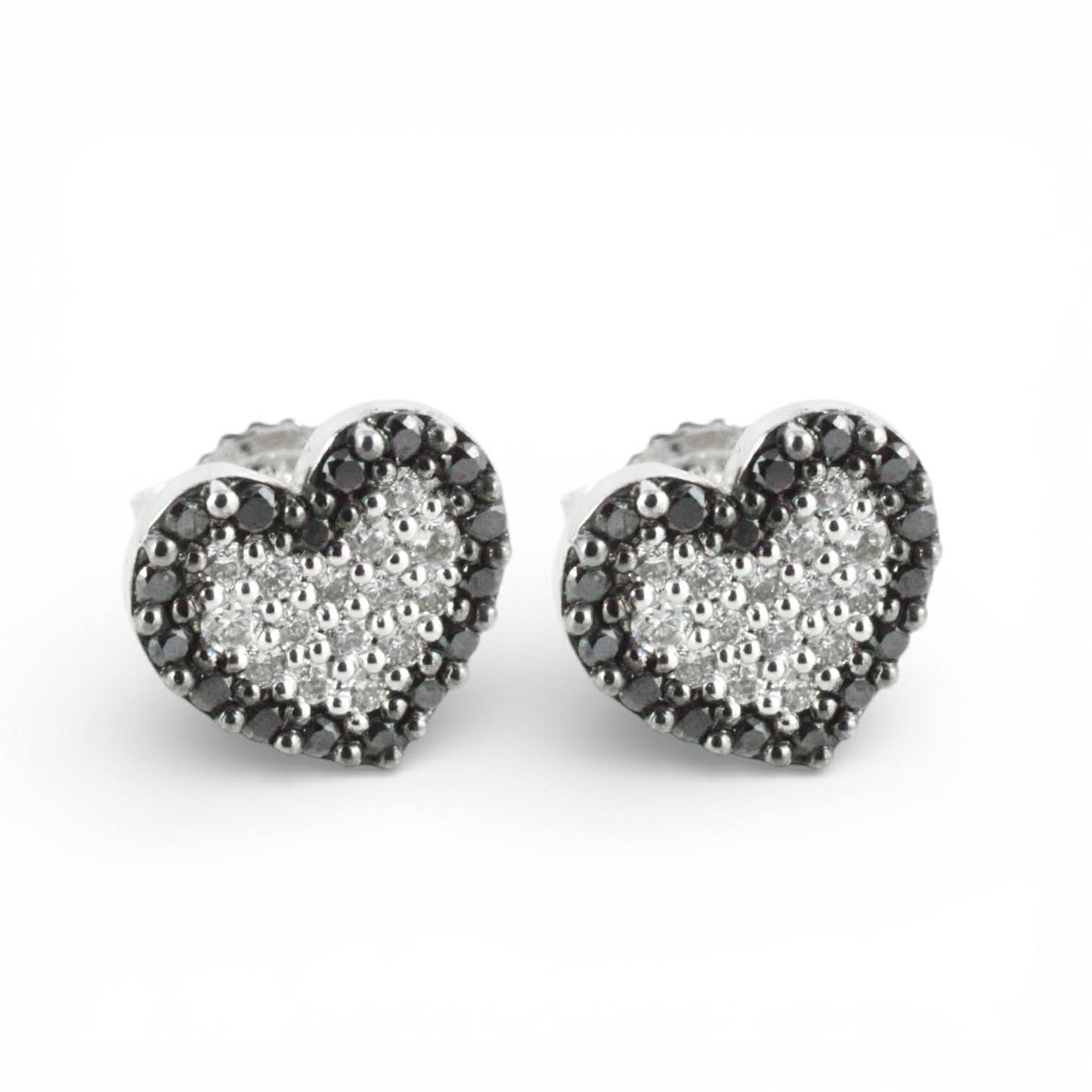 Orecchini a Cuore in Oro Bianco 18 kt con Brillanti e Diamanti Neri - Simmi Gioielli - Simmi Gioiellerie - Orecchini