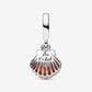 Club Charm 2023 – Conchiglia con Perla Coltivata d’Acqua Dolce - 782449C01 - Simmi Gioiellerie -Charm