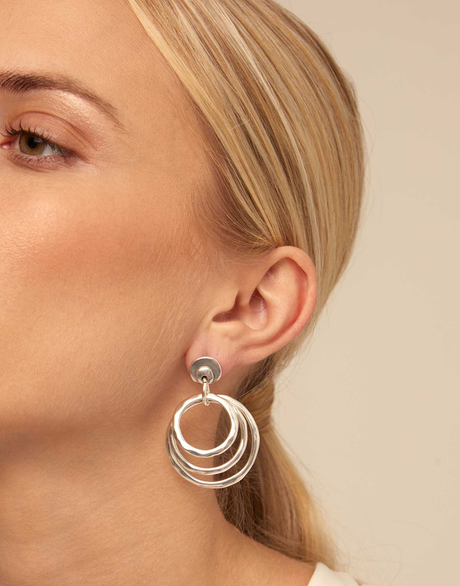 Caimeytie Orecchini A Cerchio Donna In Acciaio Inox – Design Onda, Regalo Per San Valentino